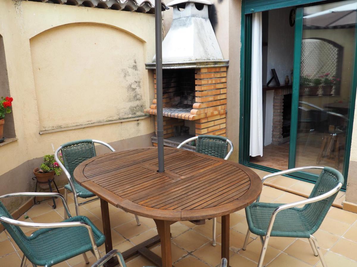 Casa De Nohales Guest House Exterior photo